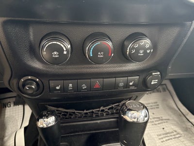 2013 Jeep WRANGLER UNLTD SPORT