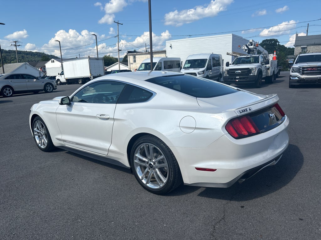2017 Ford Mustang EcoBoost Premium