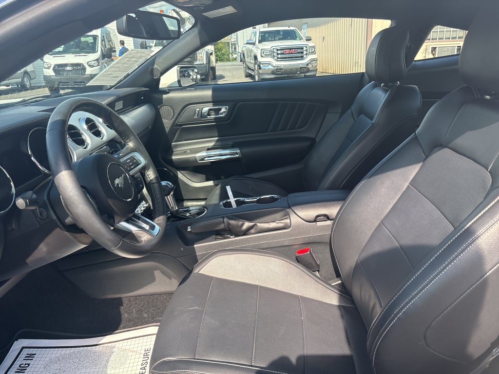 2017 Ford Mustang EcoBoost Premium