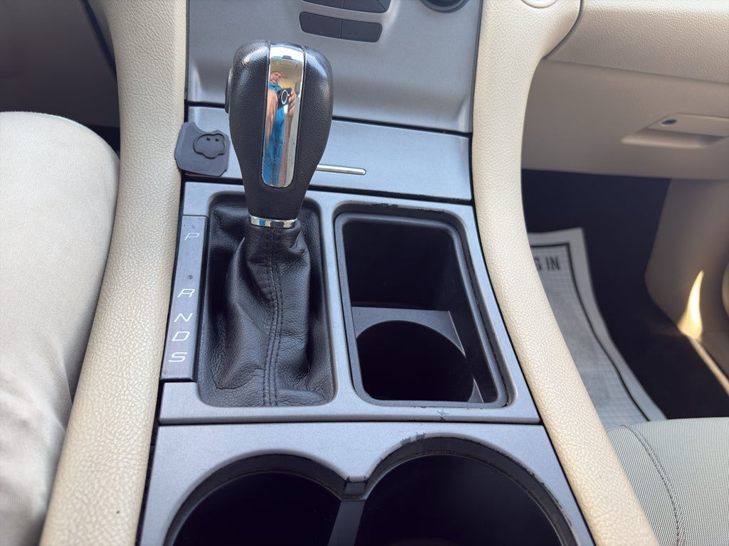 2018 Ford Taurus SE