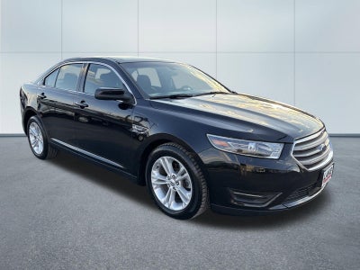 2016 Ford TAURUS SEL