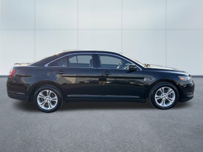 2016 Ford TAURUS SEL