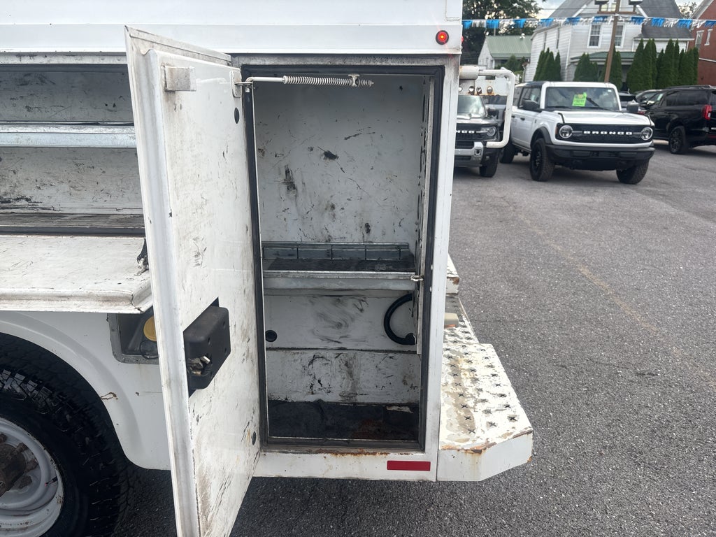 2017 Ford Econoline Base