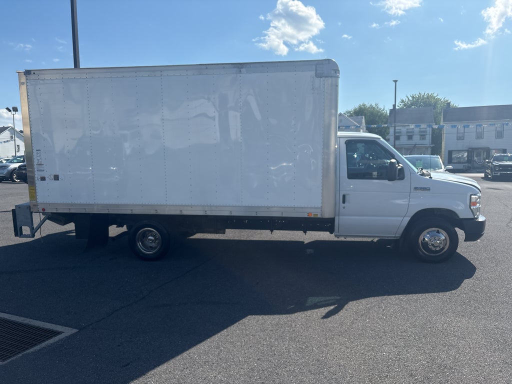 2018 Ford Econoline Base