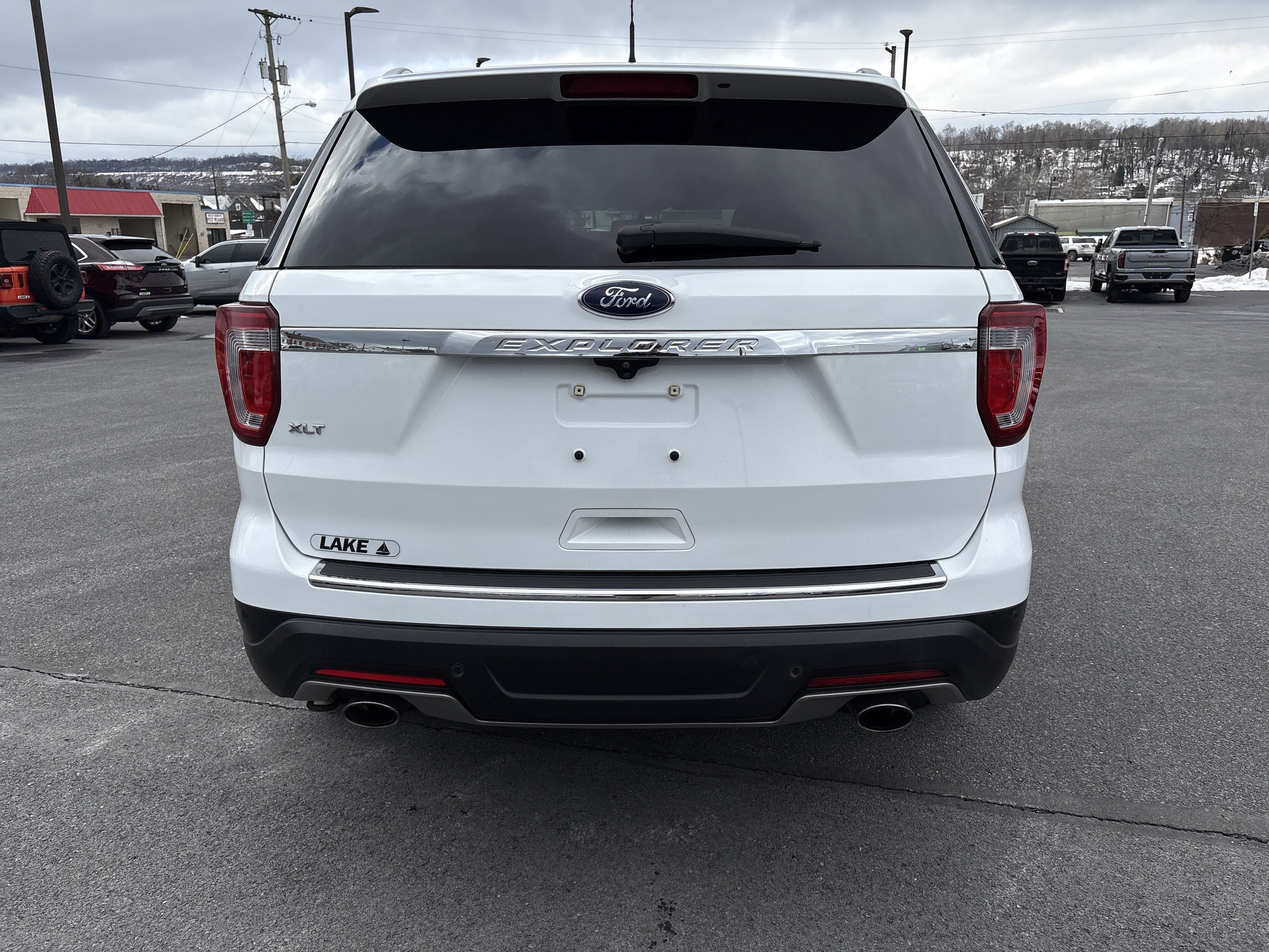2018 Ford EXPLORER XLT