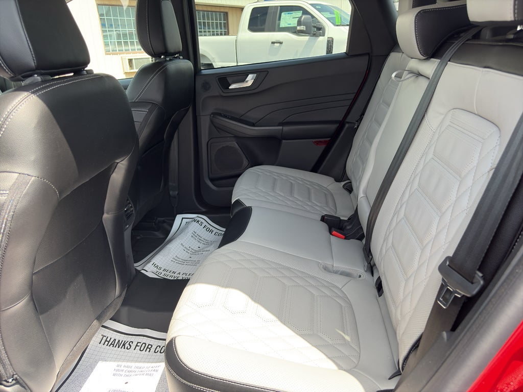 2023 Ford Escape Platinum