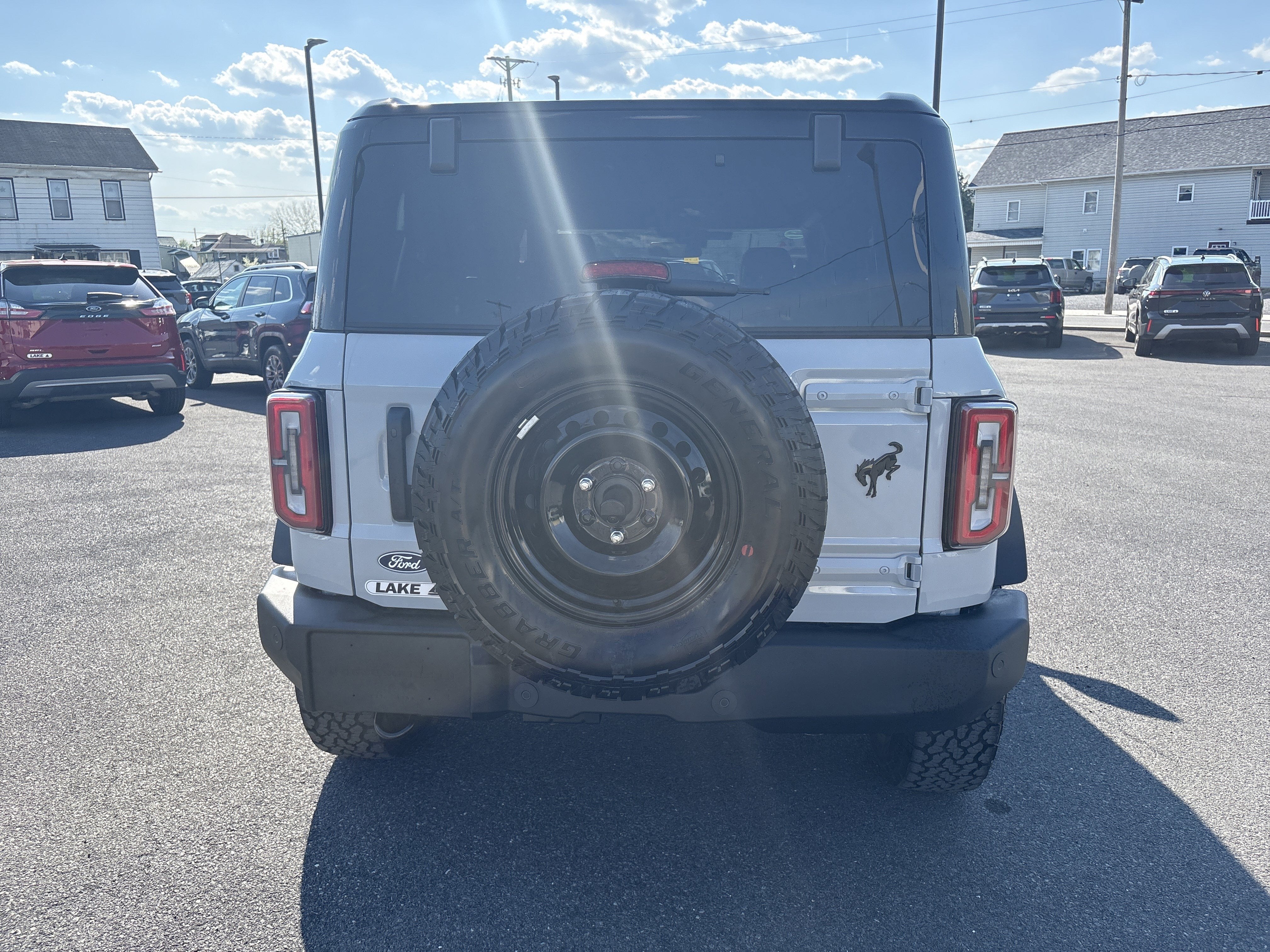 2026 Ford Bronco Outer Banks