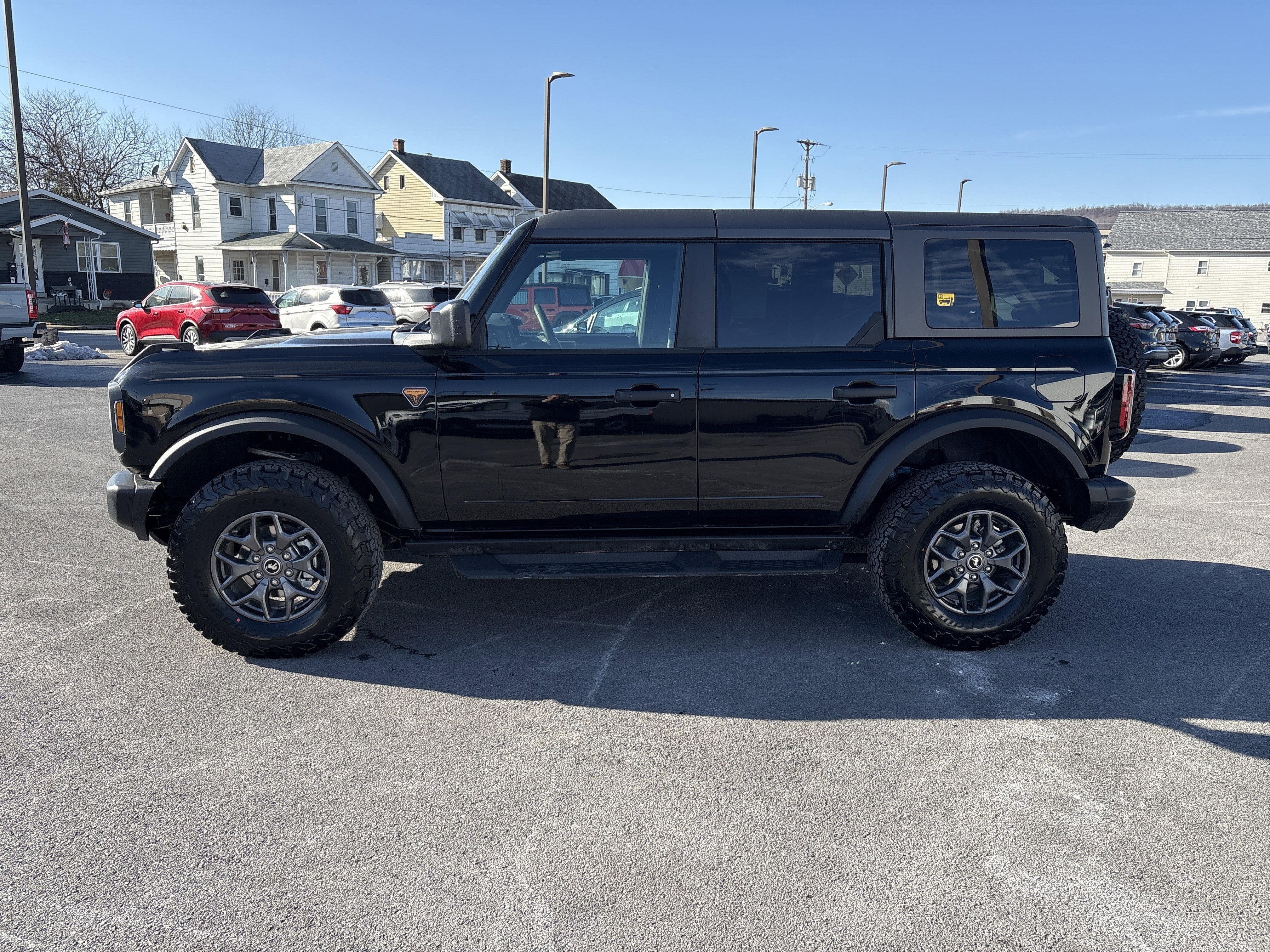 2025 Ford Bronco Badlands