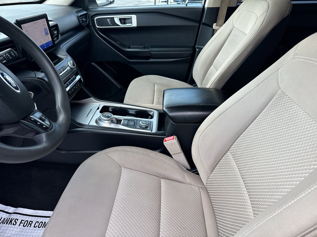 2020 Ford Explorer Base