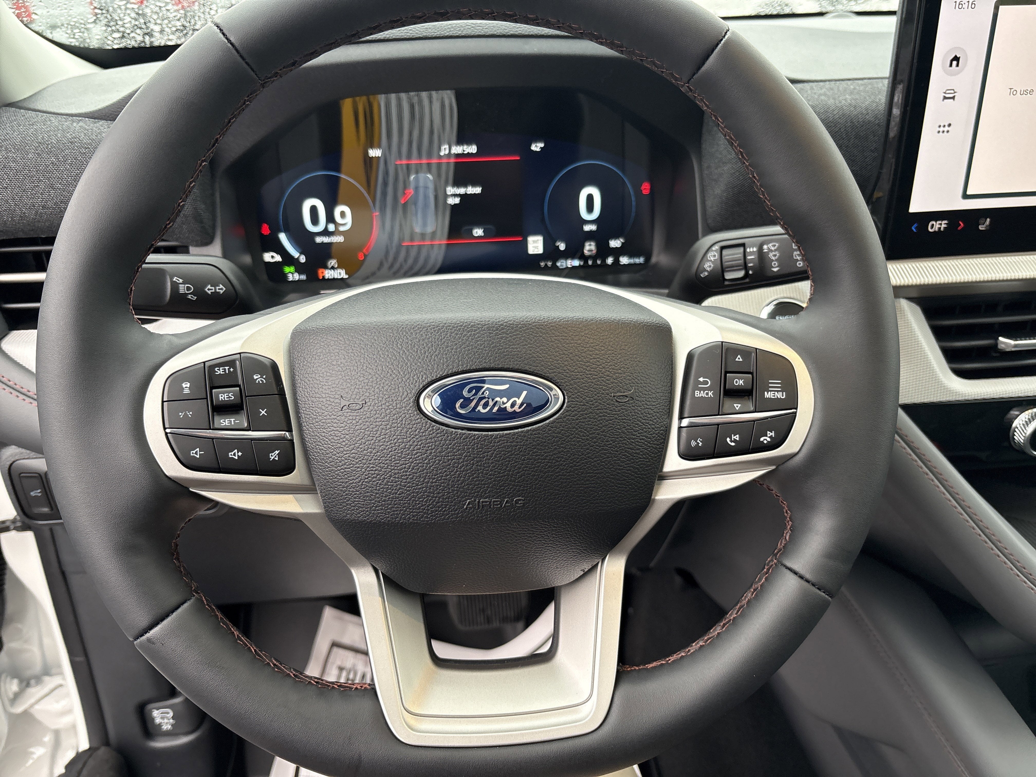 2026 Ford Explorer Active w/200A Pkg