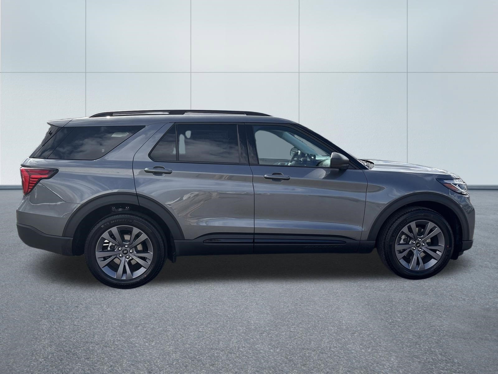 2026 Ford Explorer Base