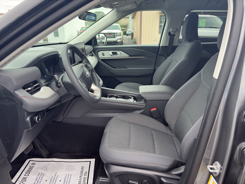 2026 Ford Explorer Active w/100A Pkg