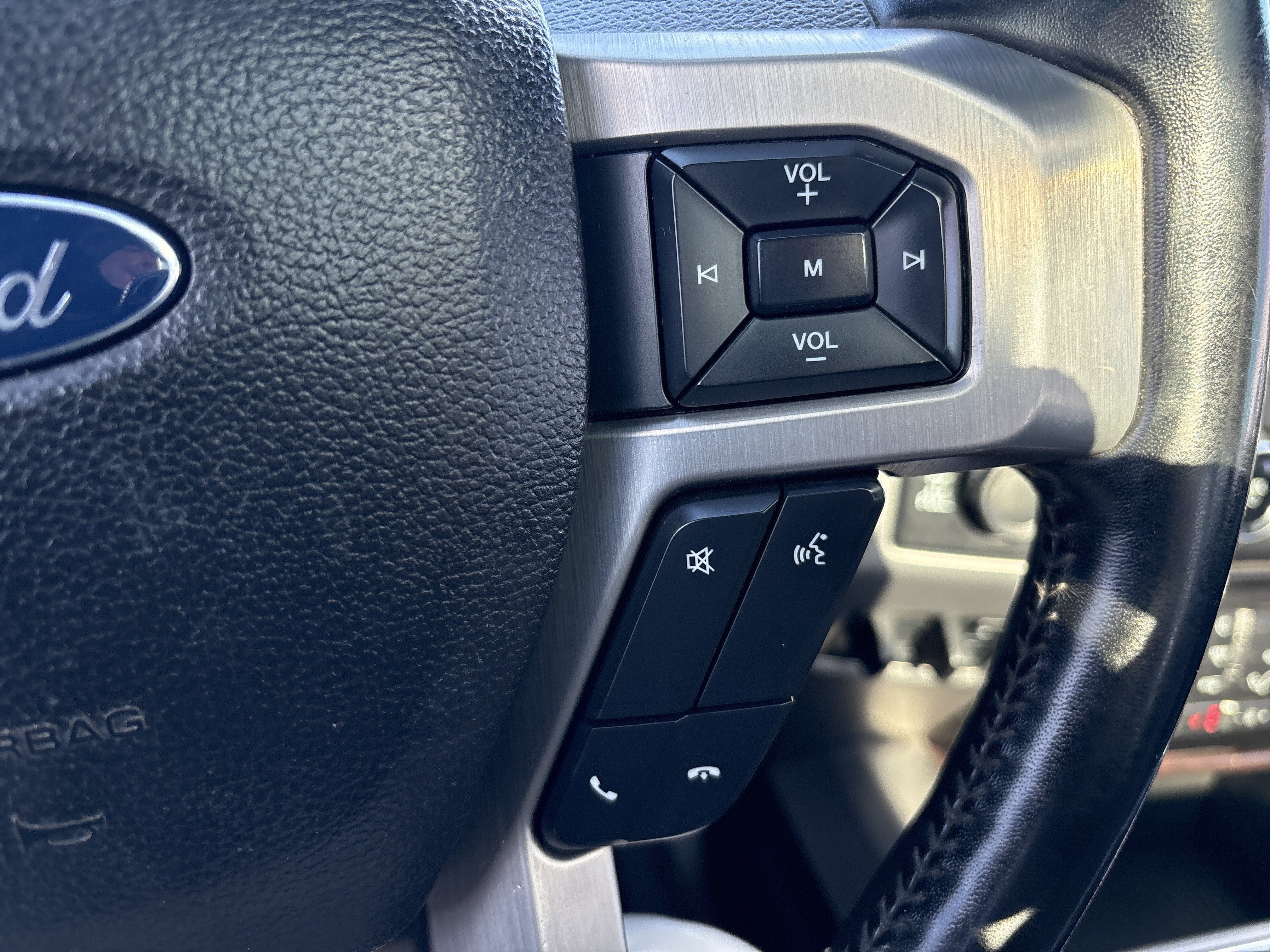 2017 Ford F-250 PLATINUM