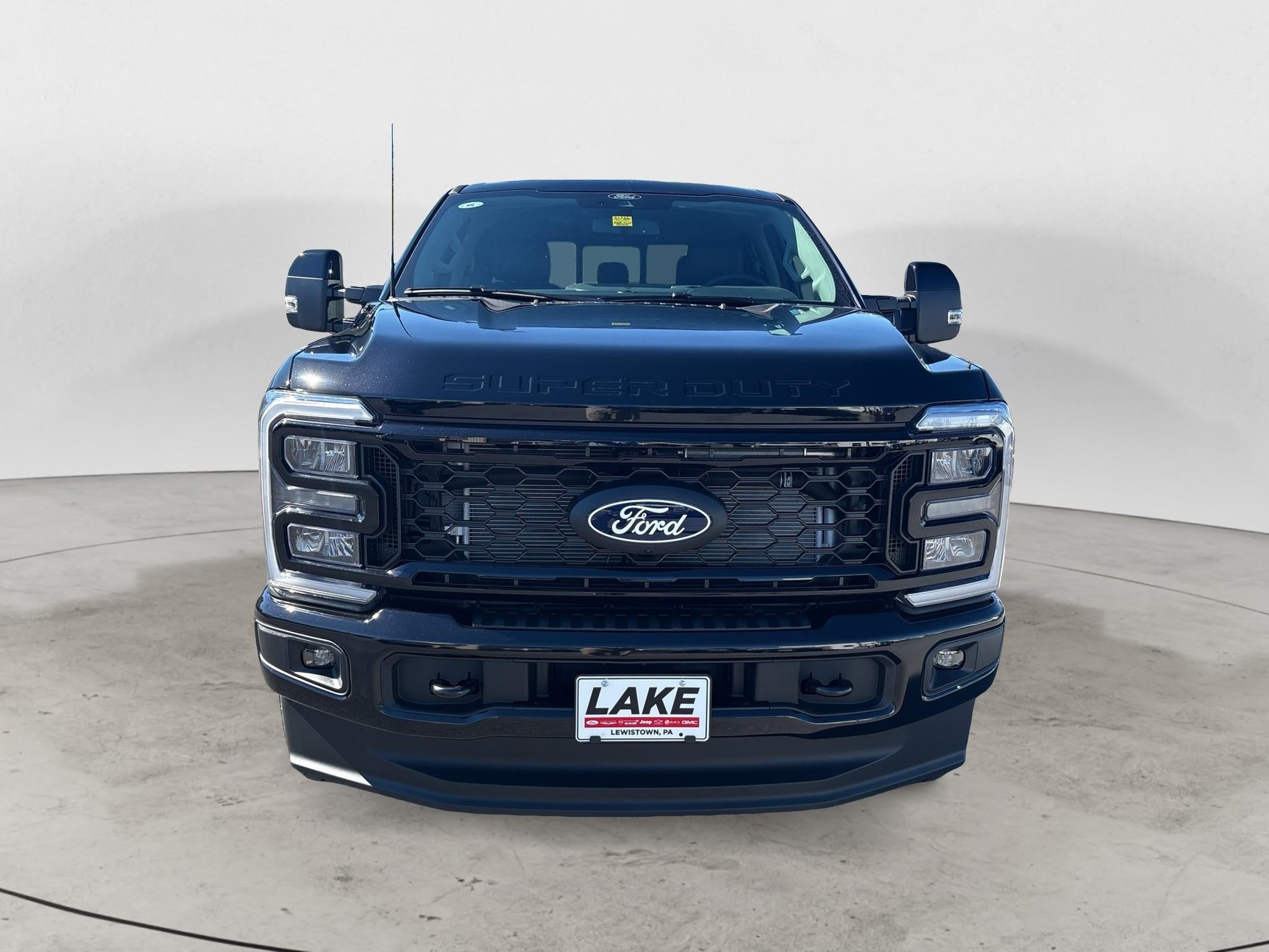 2027 Ford F-250 LARIAT