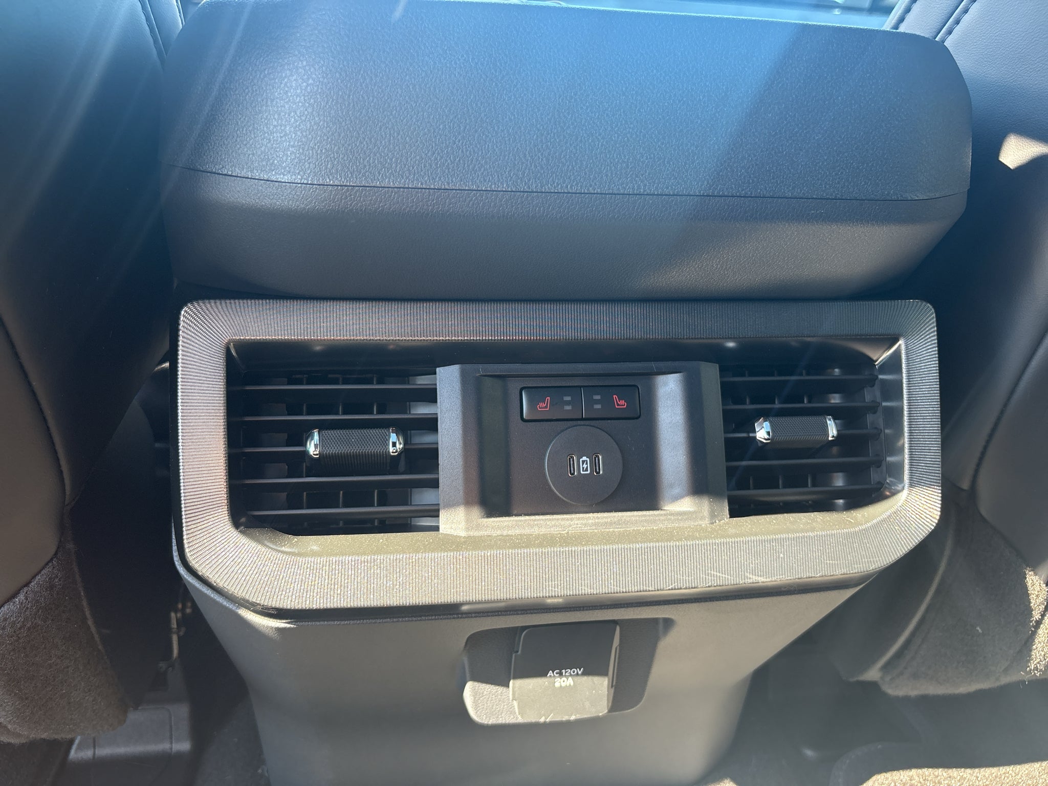 2027 Ford F-250 Platinum