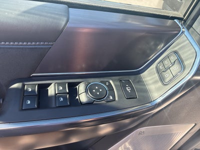 2027 Ford F-250 Platinum
