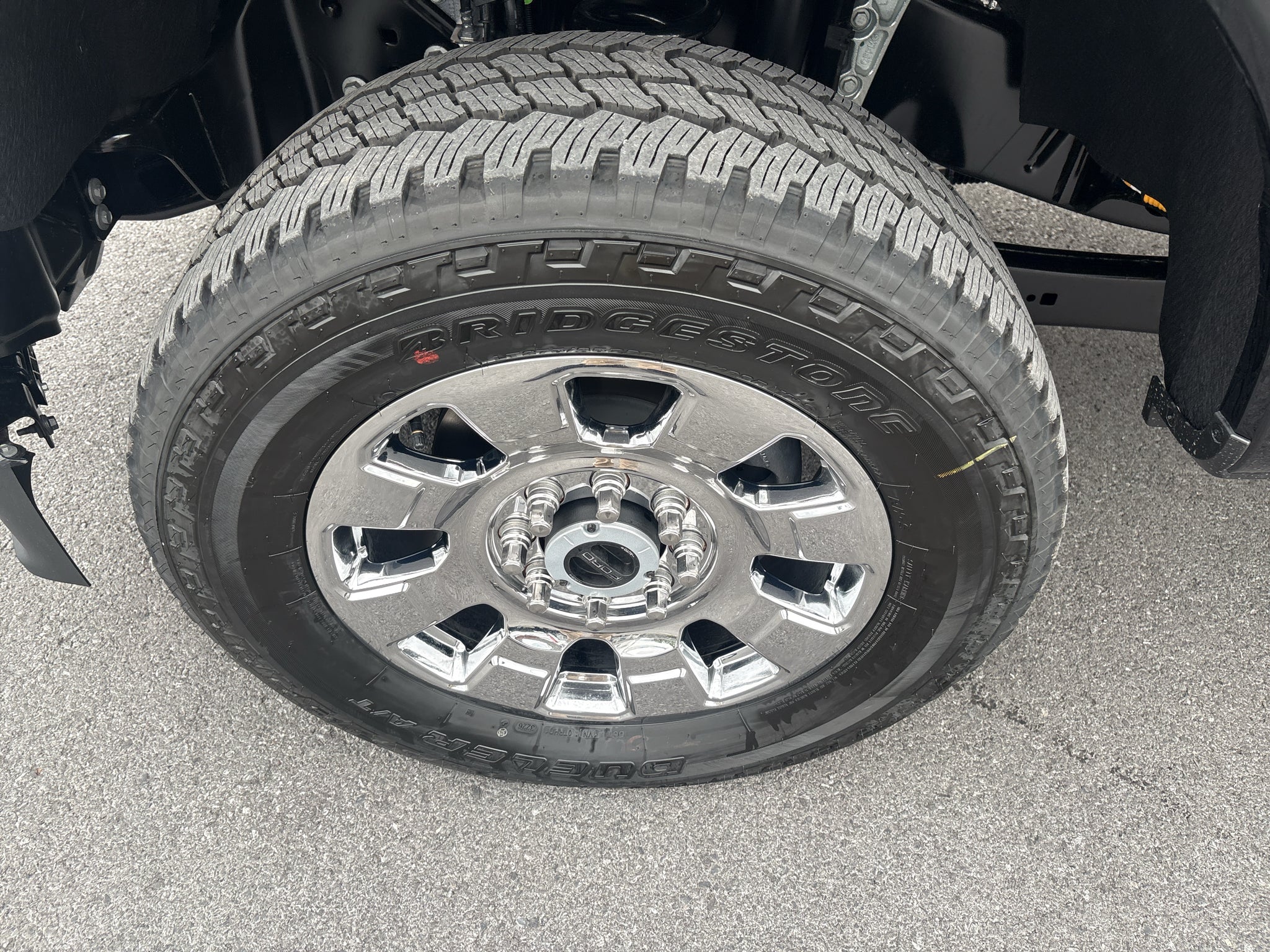 2027 Ford F-350 LARIAT