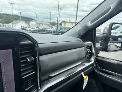 2027 Ford F-350 LARIAT