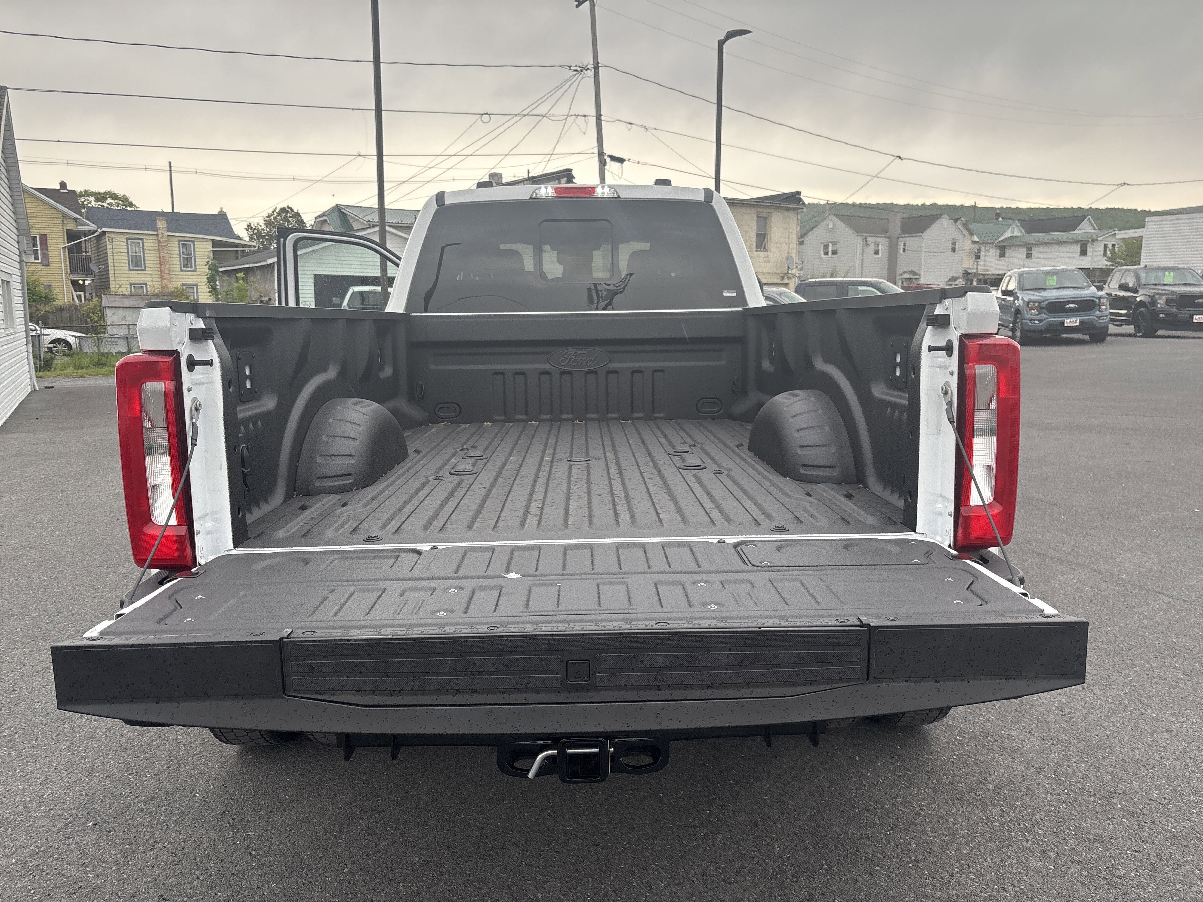 2026 Ford Super Duty F-450 DRW Base