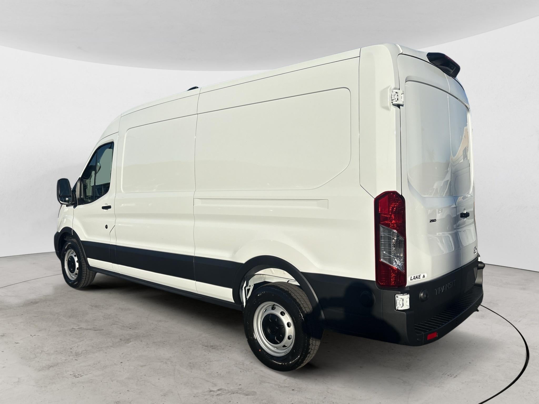2027 Ford Transit Van Base
