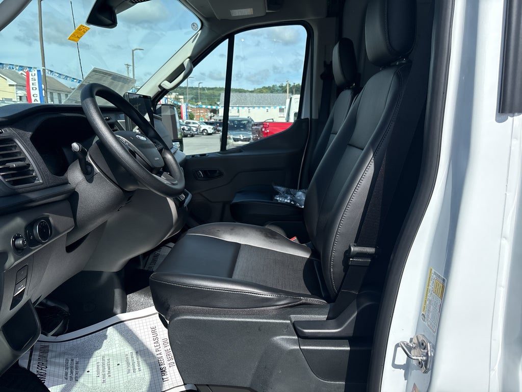 2026 Ford Transit Van Base