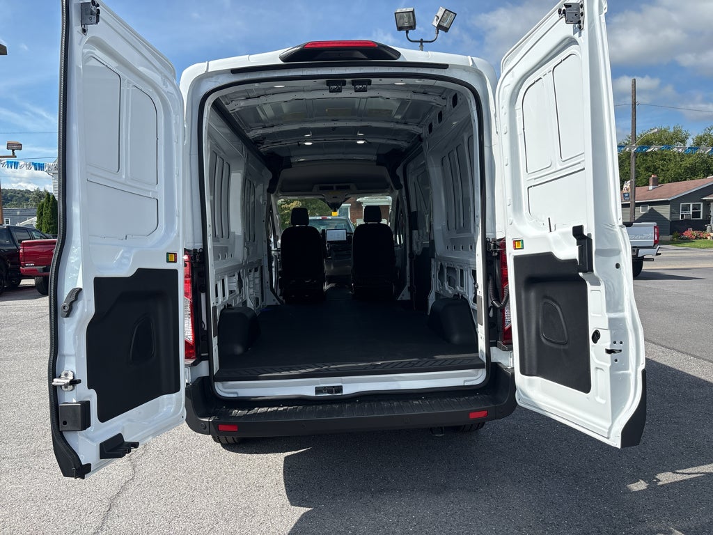 2026 Ford Transit Van Base