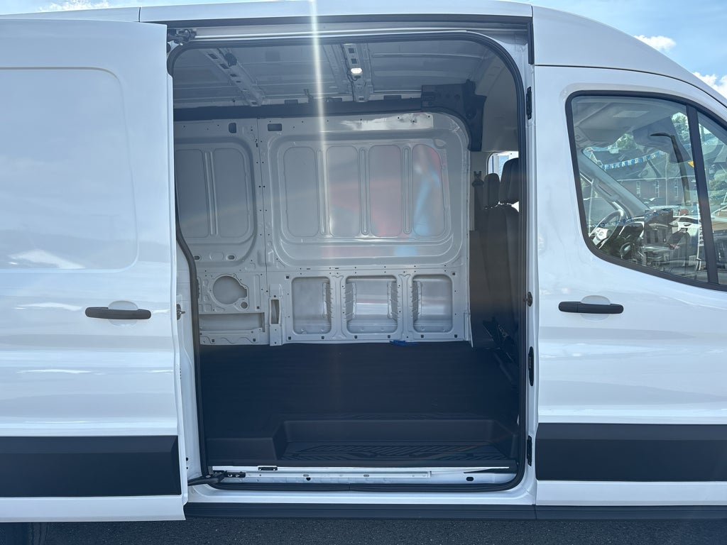 2026 Ford Transit Van Base