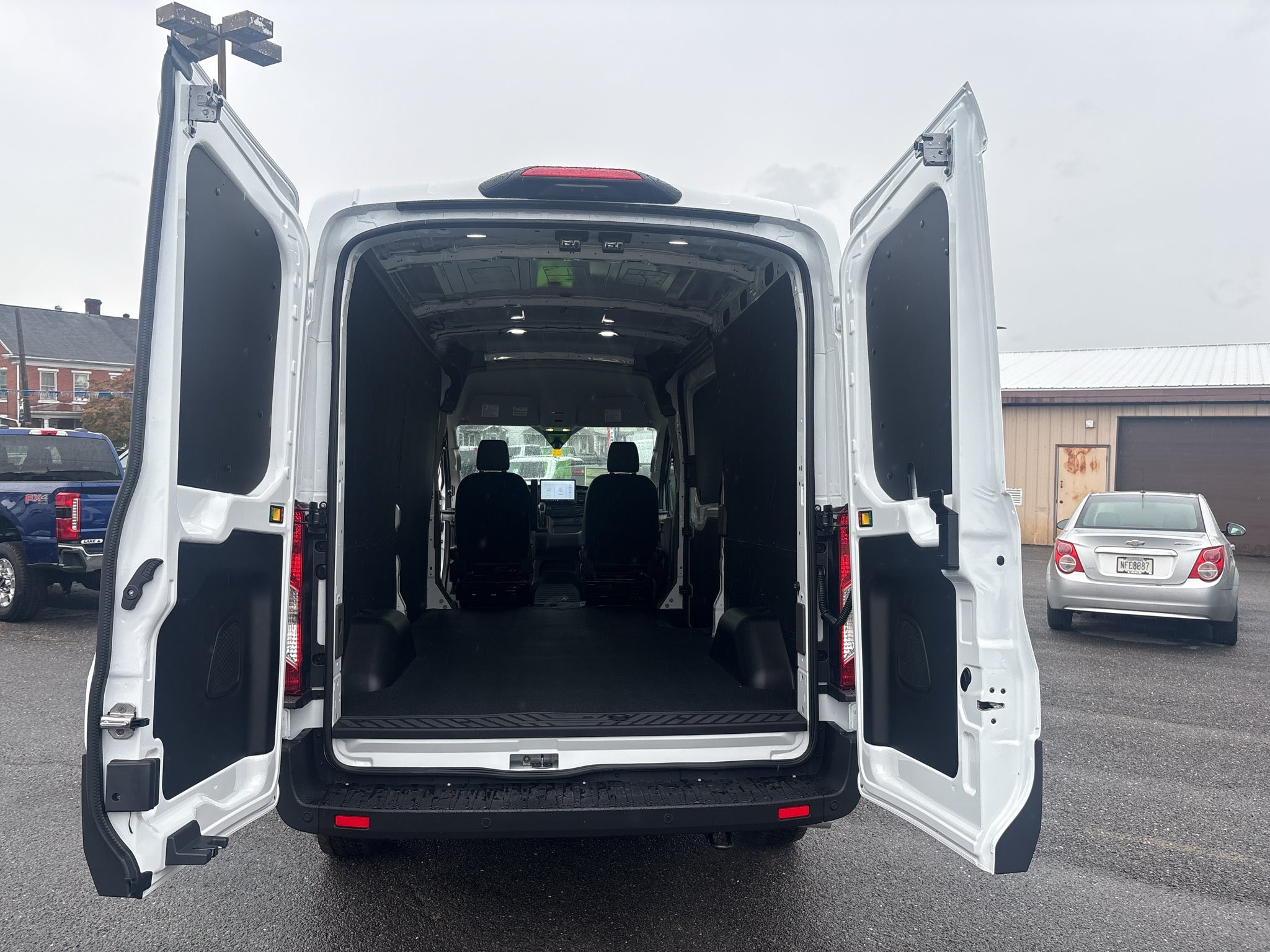 2027 Ford Transit Van Base