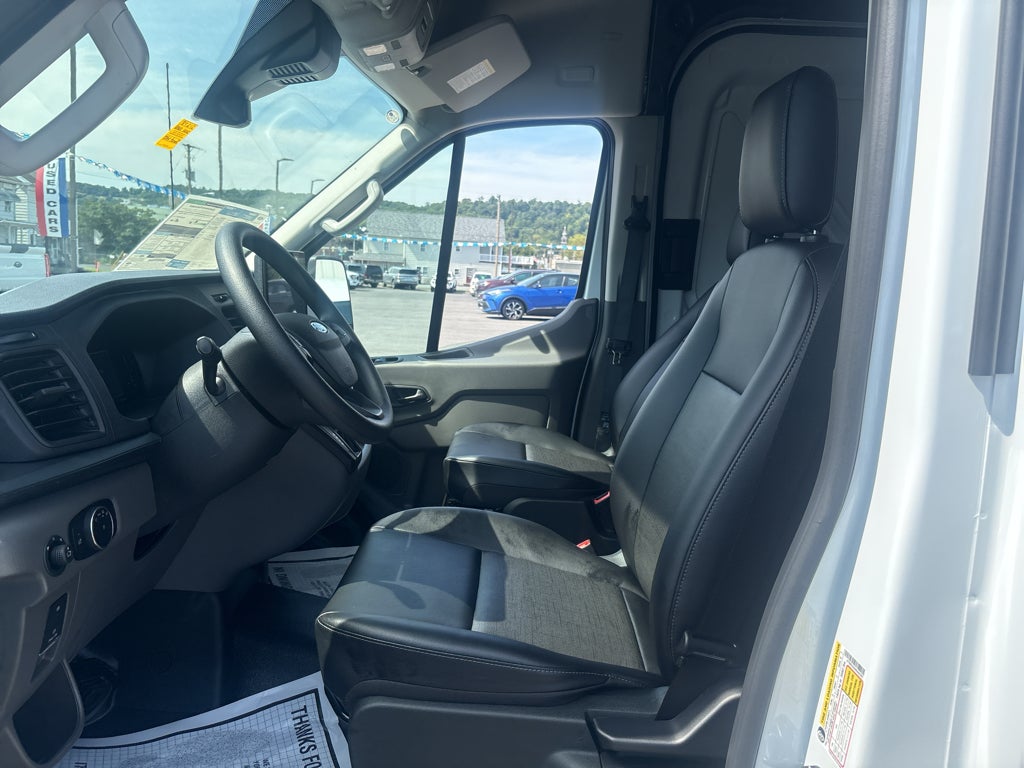2027 Ford Transit Van Base