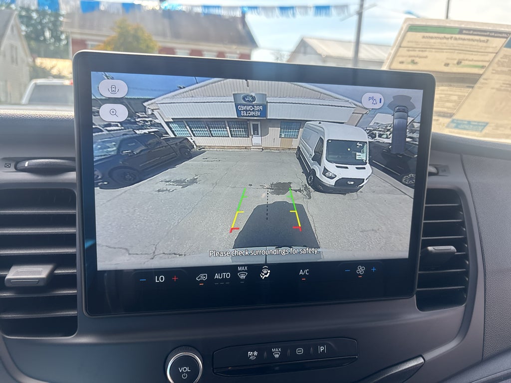 2027 Ford Transit Van Base