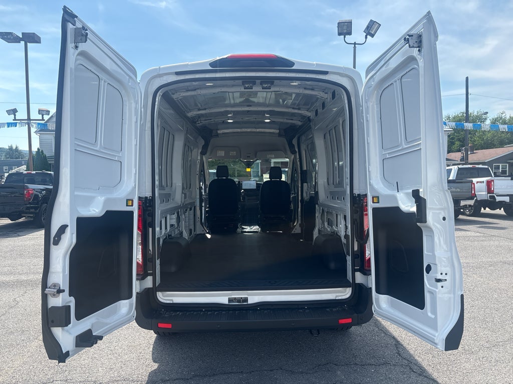 2027 Ford Transit Van Base