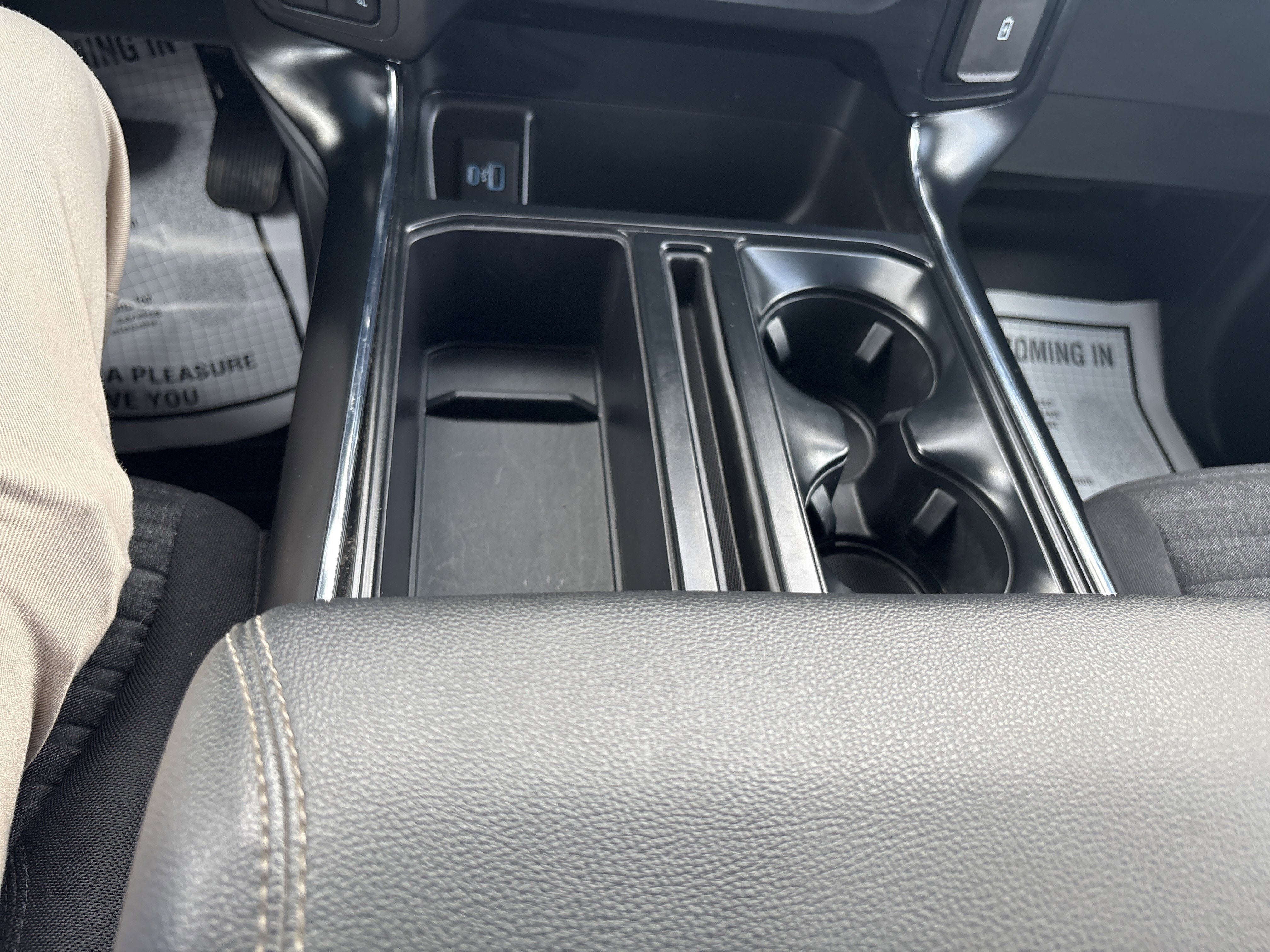 2023 Ford F-150 SXT