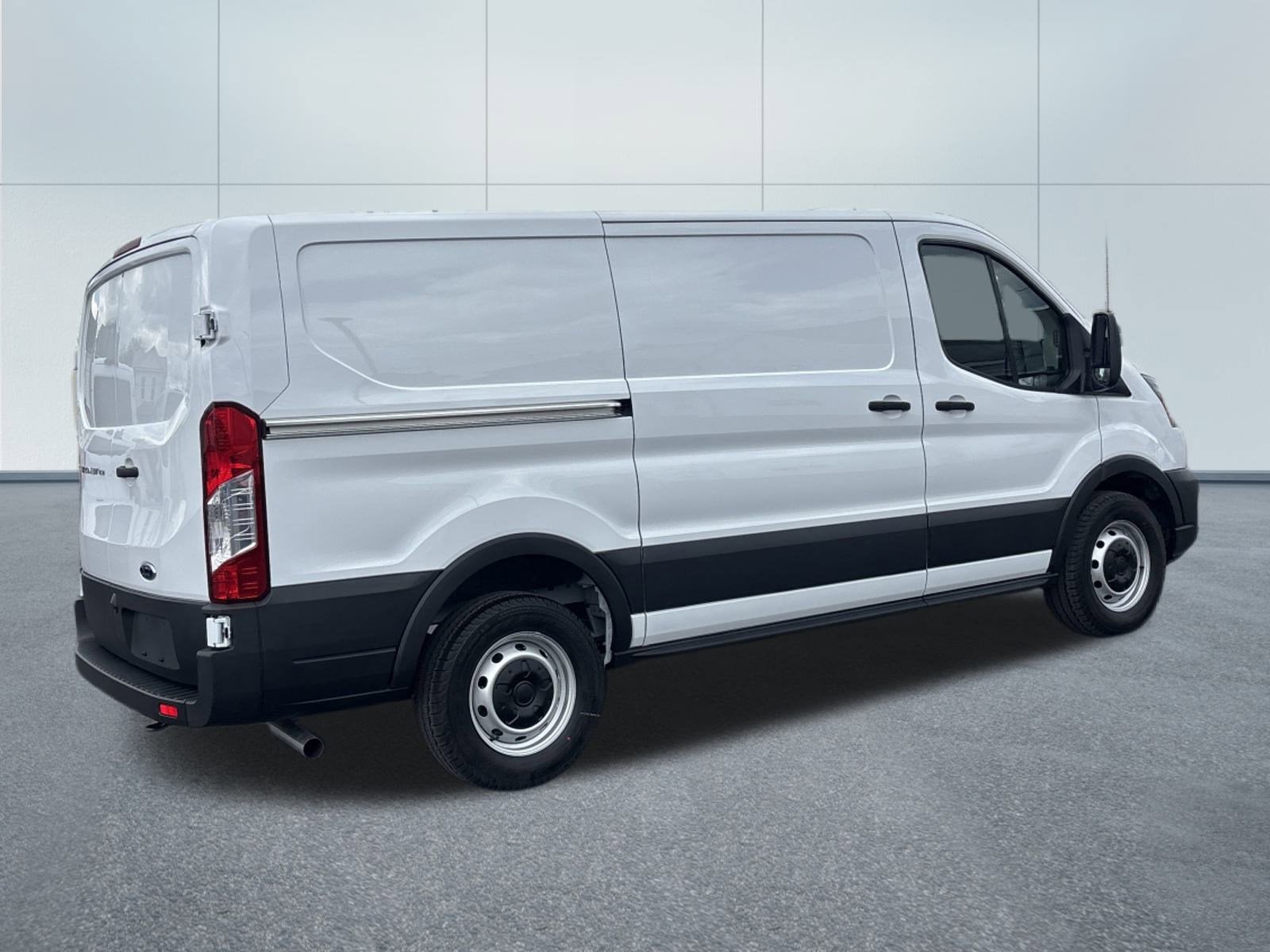 2025 Ford Transit Cargo Van Cargo Van
