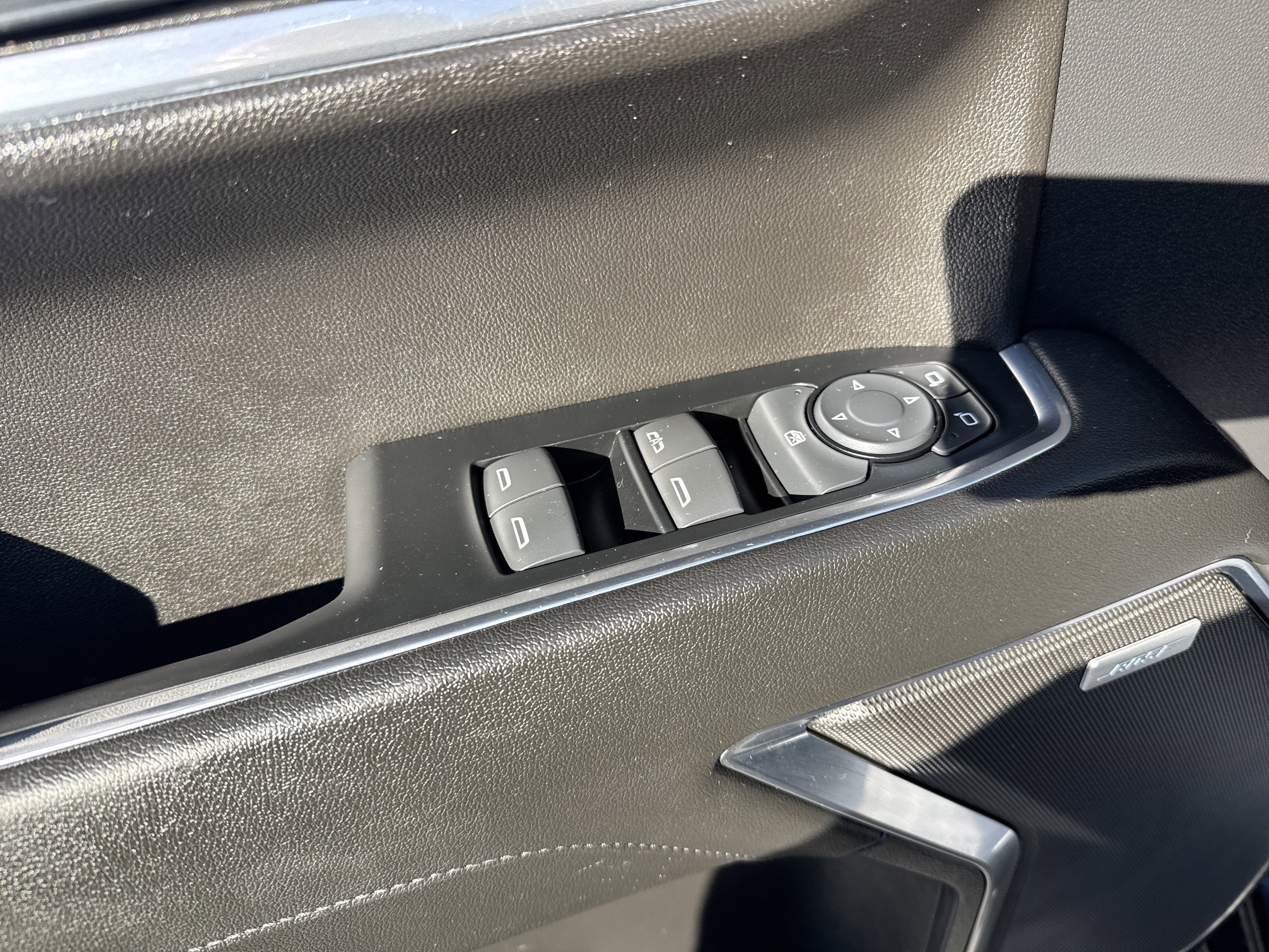 2024 Chevrolet SILVERADO K1500 RST