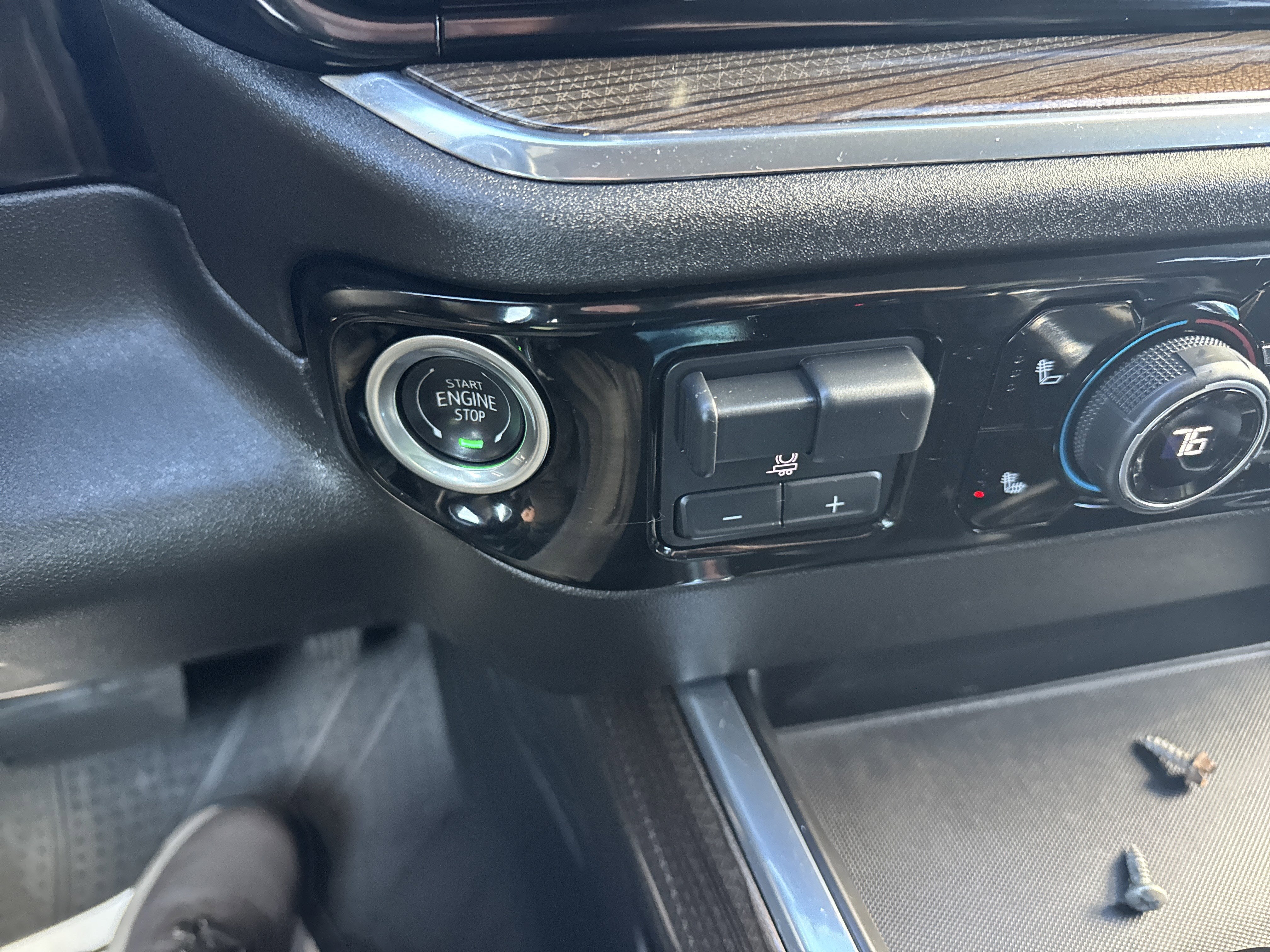 2024 Chevrolet SILVERADO K1500 RST