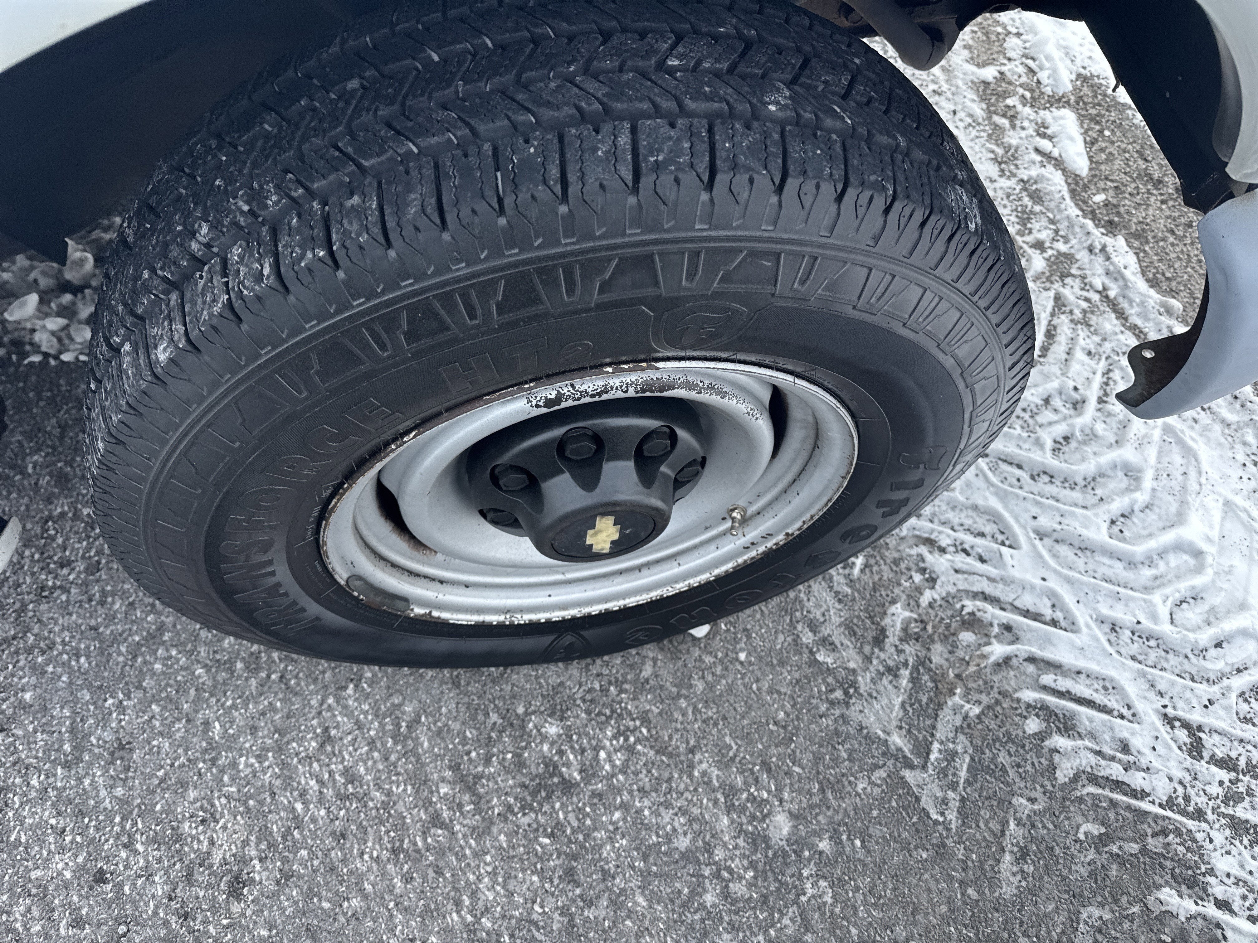 2001 Chevrolet EXPRESS G2500 BASE