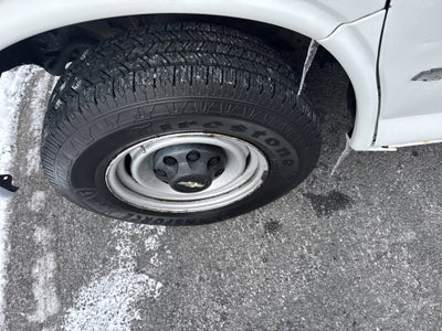 2001 Chevrolet EXPRESS G2500 BASE