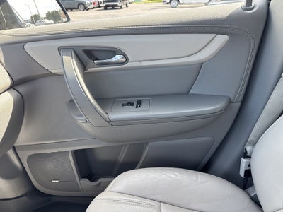 2016 Chevrolet TRAVERSE 2LT