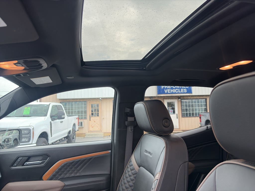 2024 GMC Canyon 4WD Denali