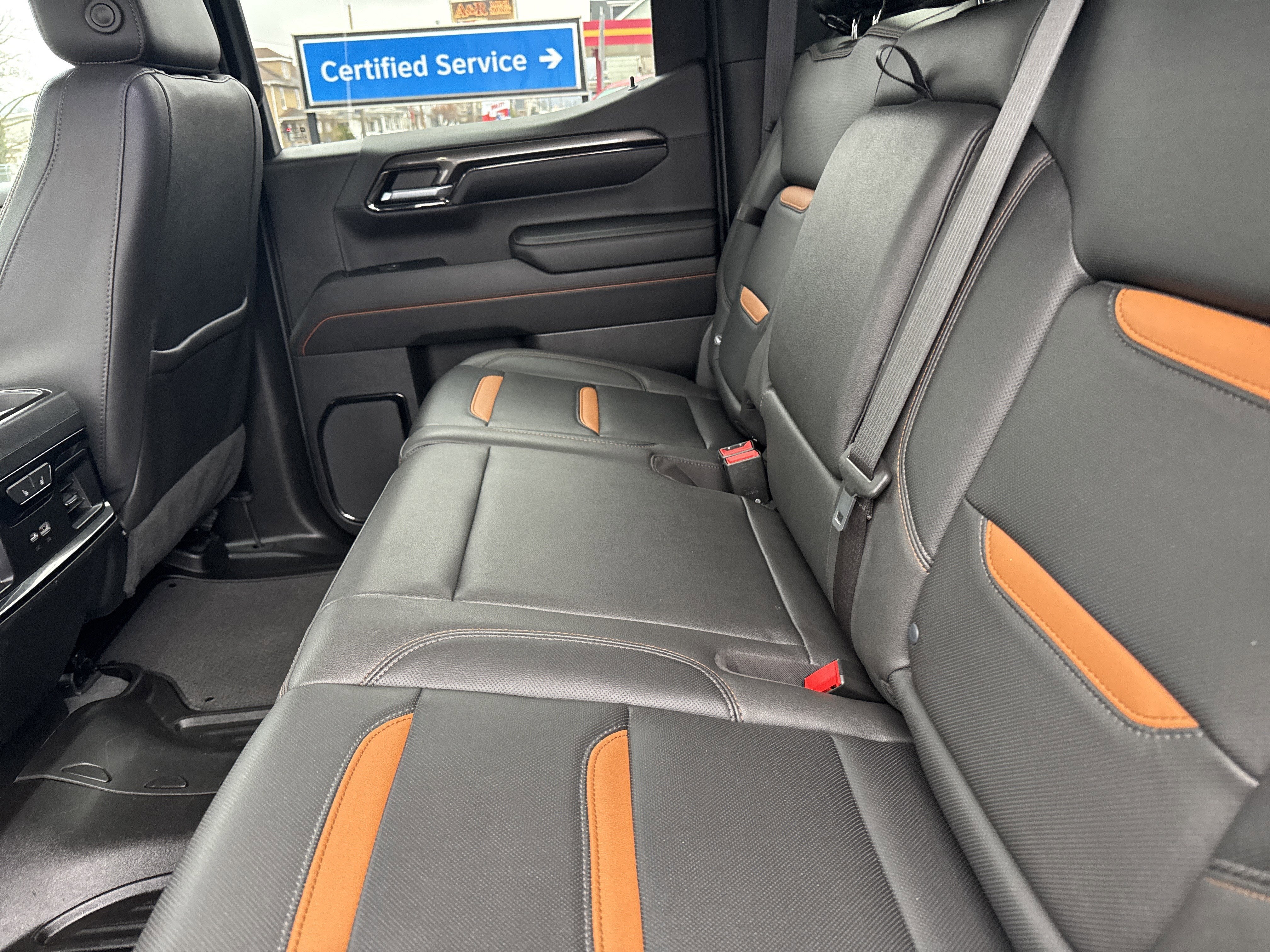 2023 GMC SIERRA 1500 AT4