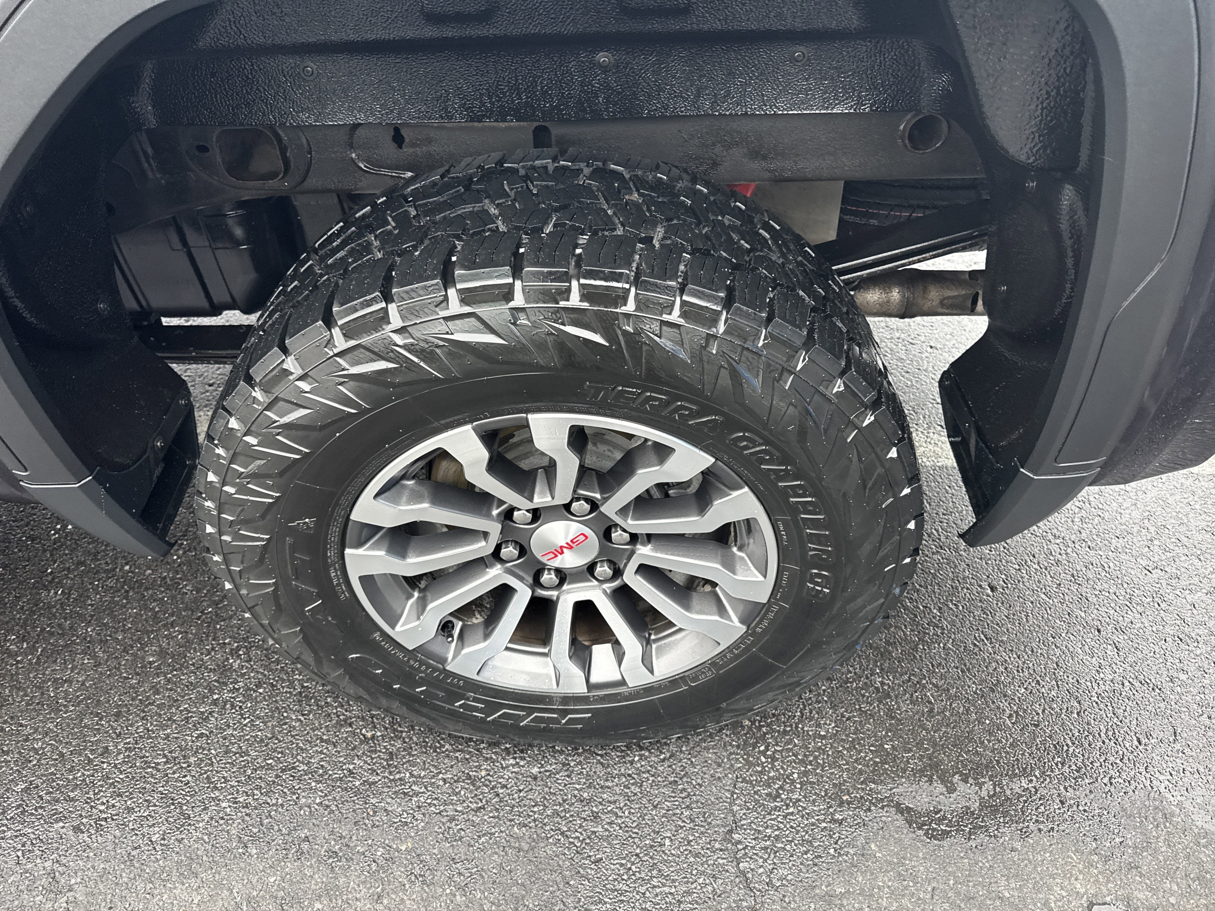 2023 GMC SIERRA 1500 AT4