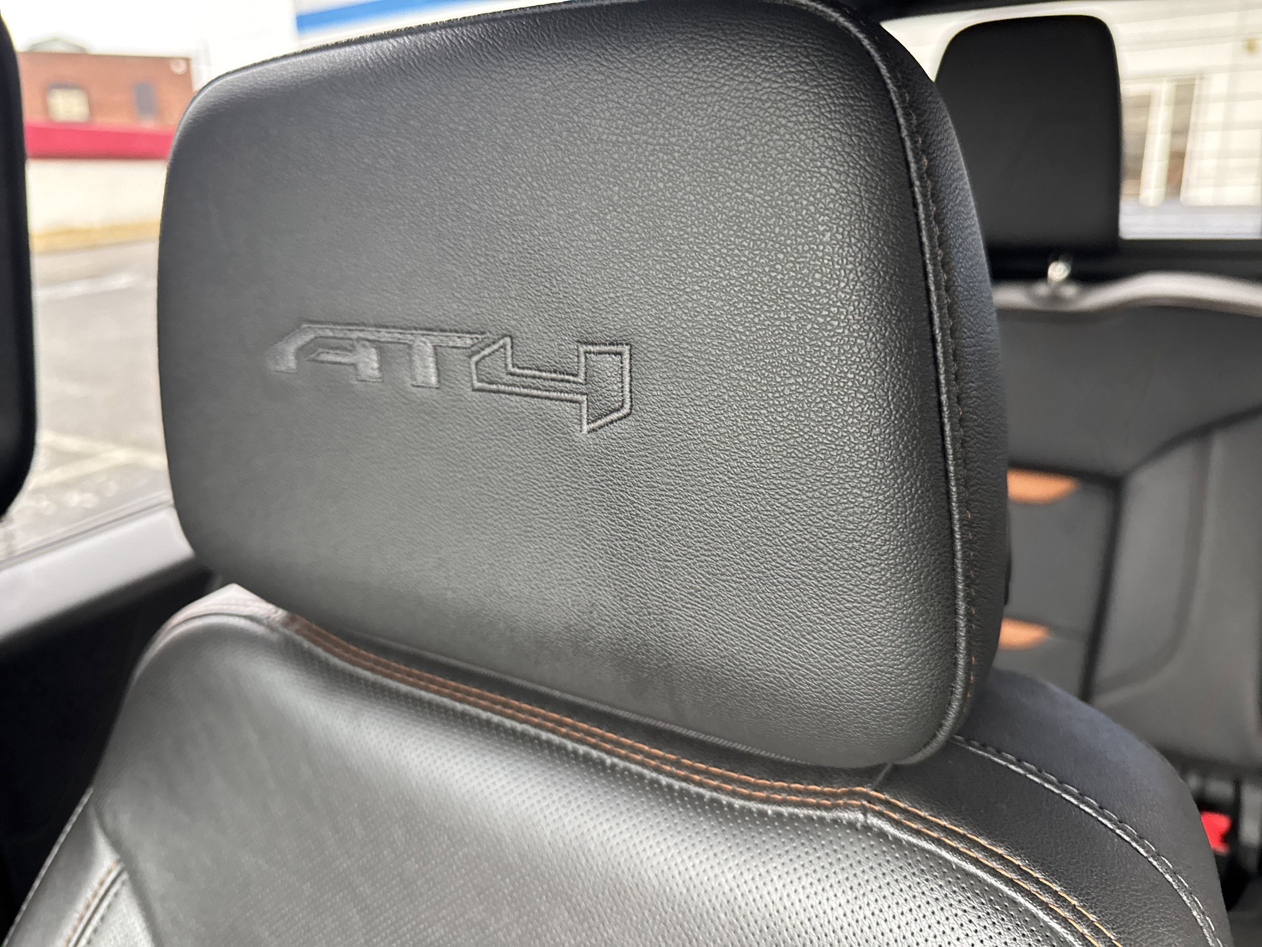 2022 GMC SIERRA 1500 AT4