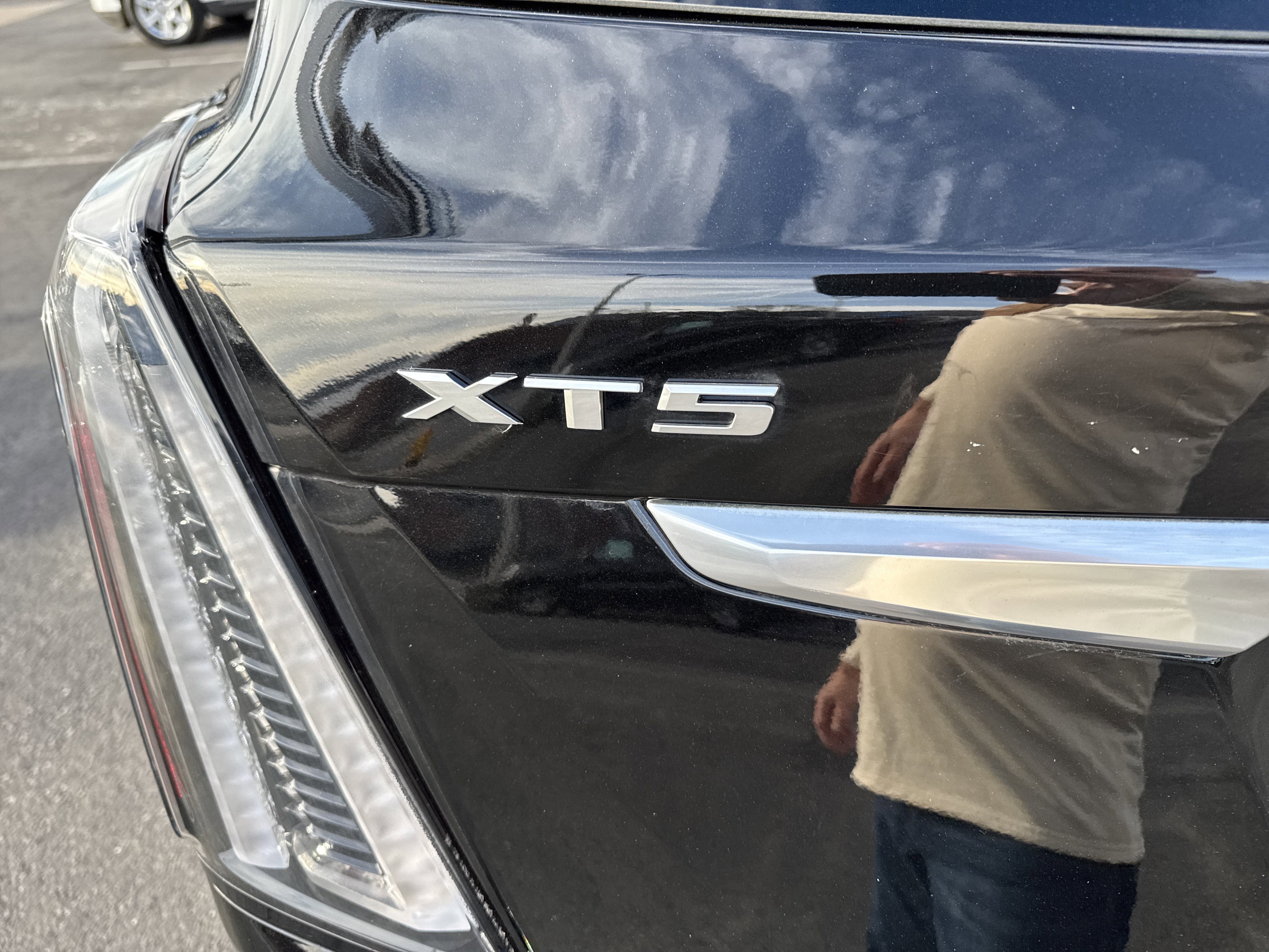 2022 Cadillac XT5 SPORT