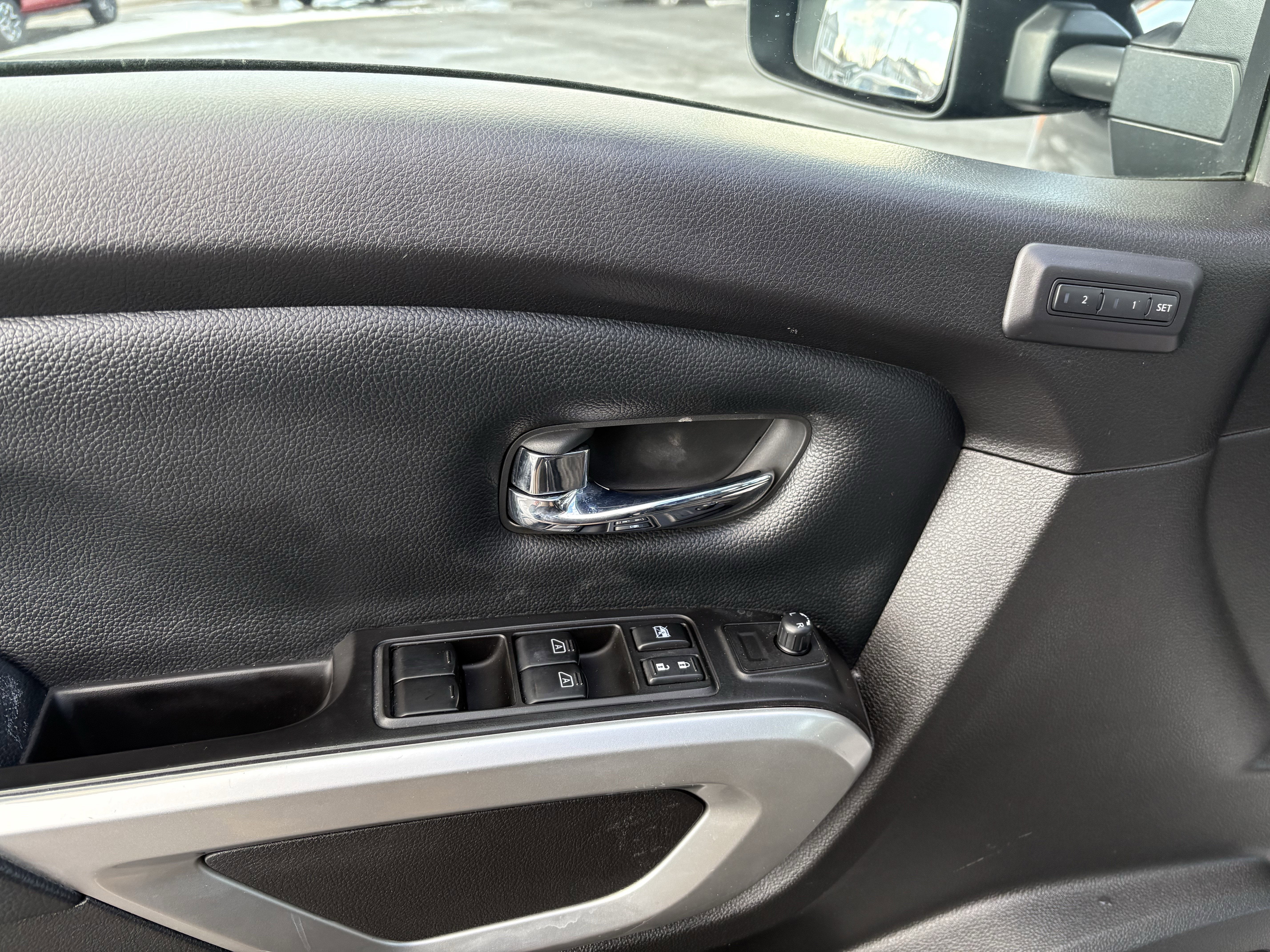 2018 Nissan TITAN PRO-4X