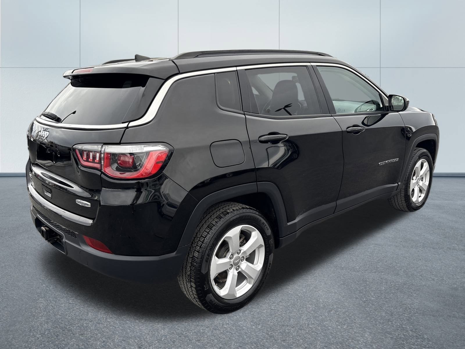 2019 Jeep COMPASS LATITUDE