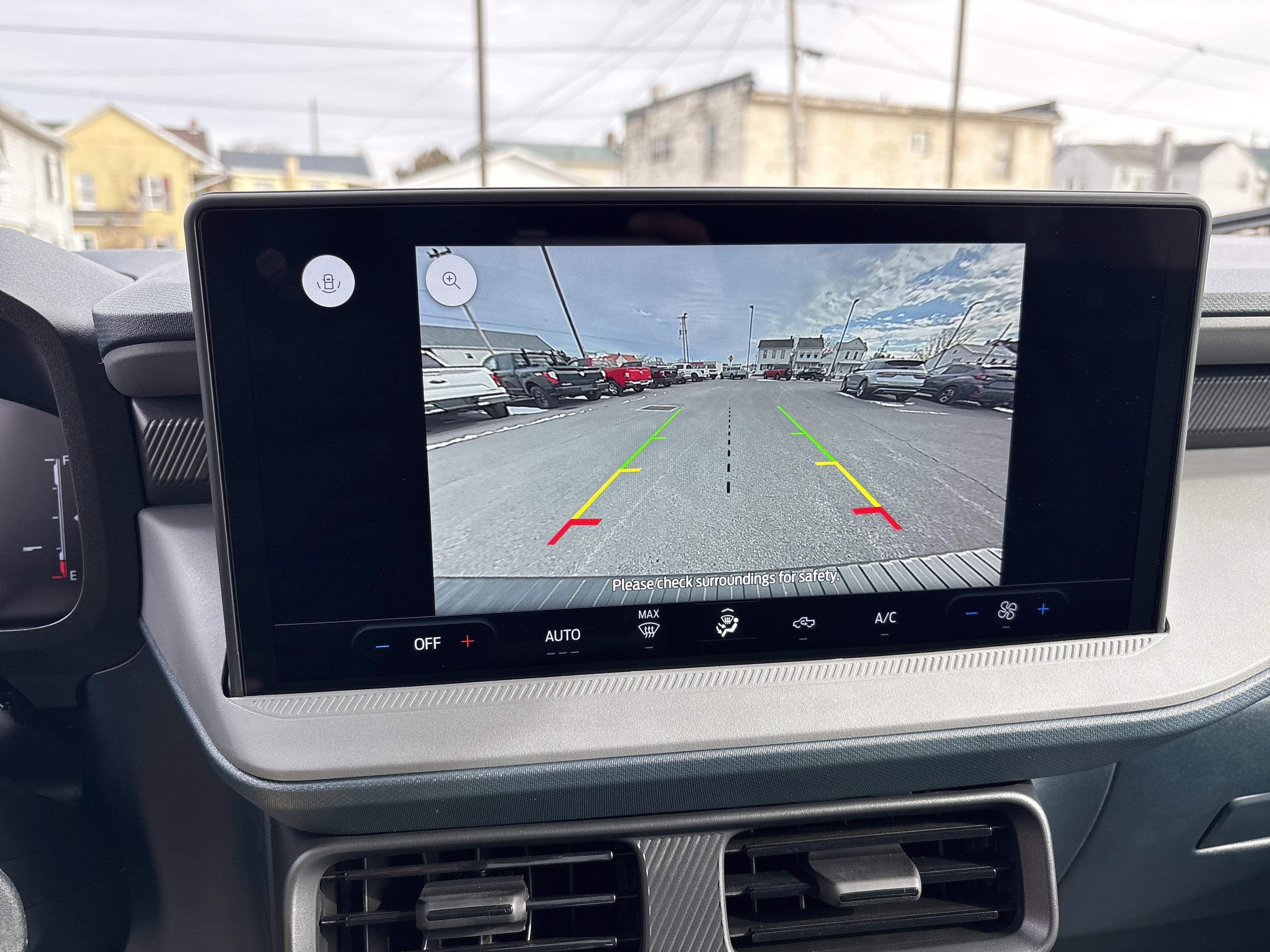 2025 Ford Maverick XL