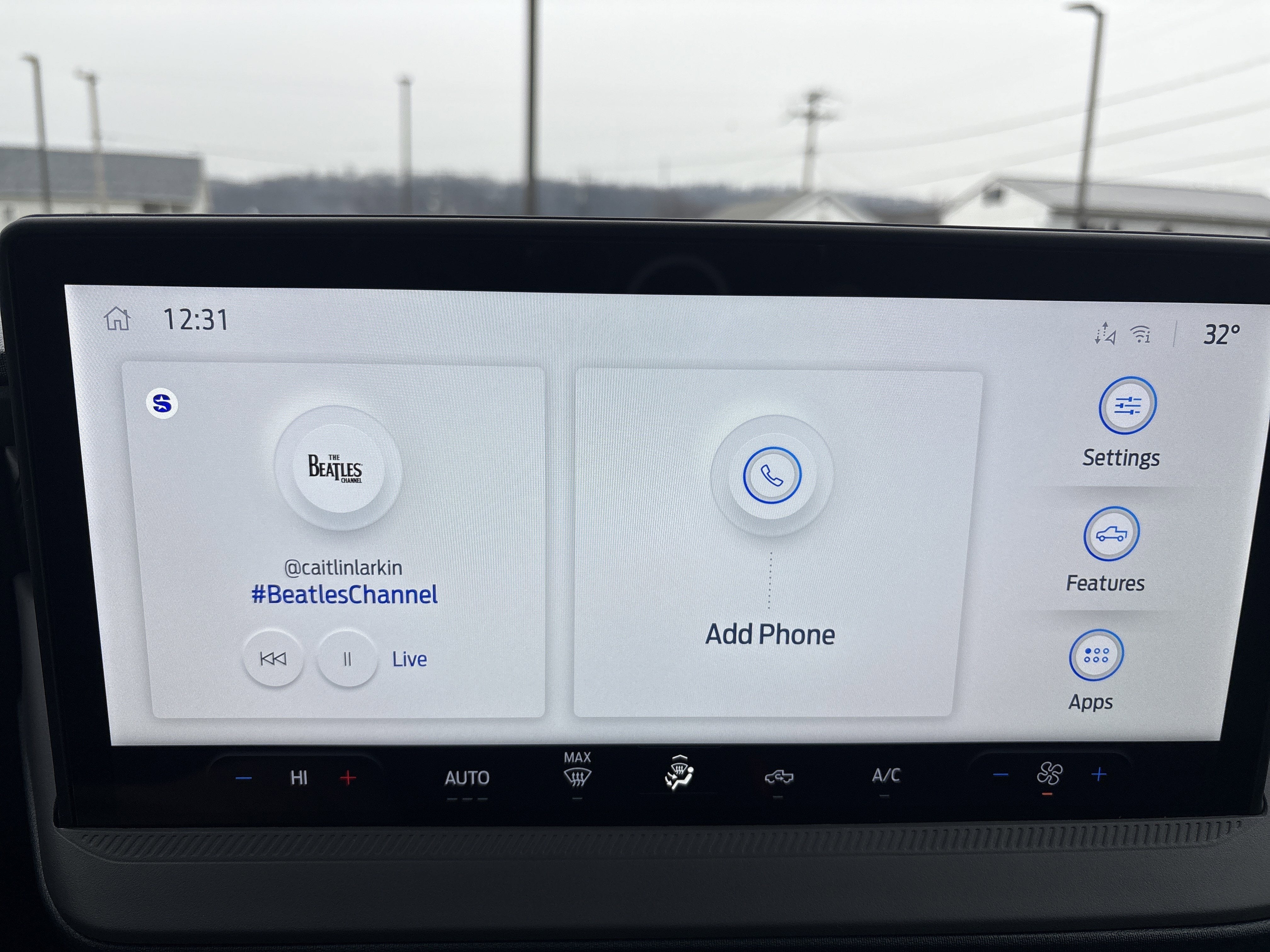 2026 Ford Maverick XL