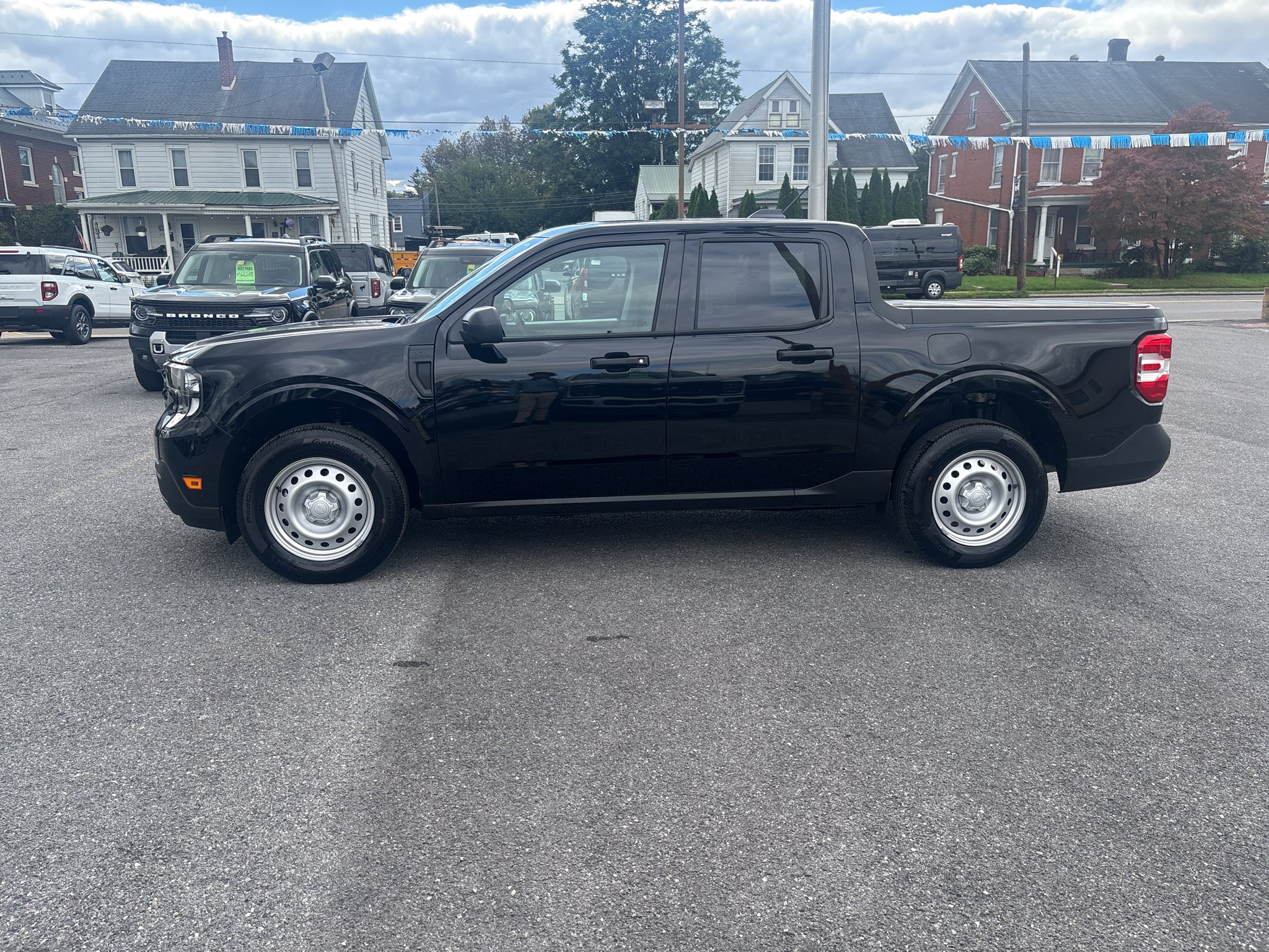 2026 Ford Maverick XL