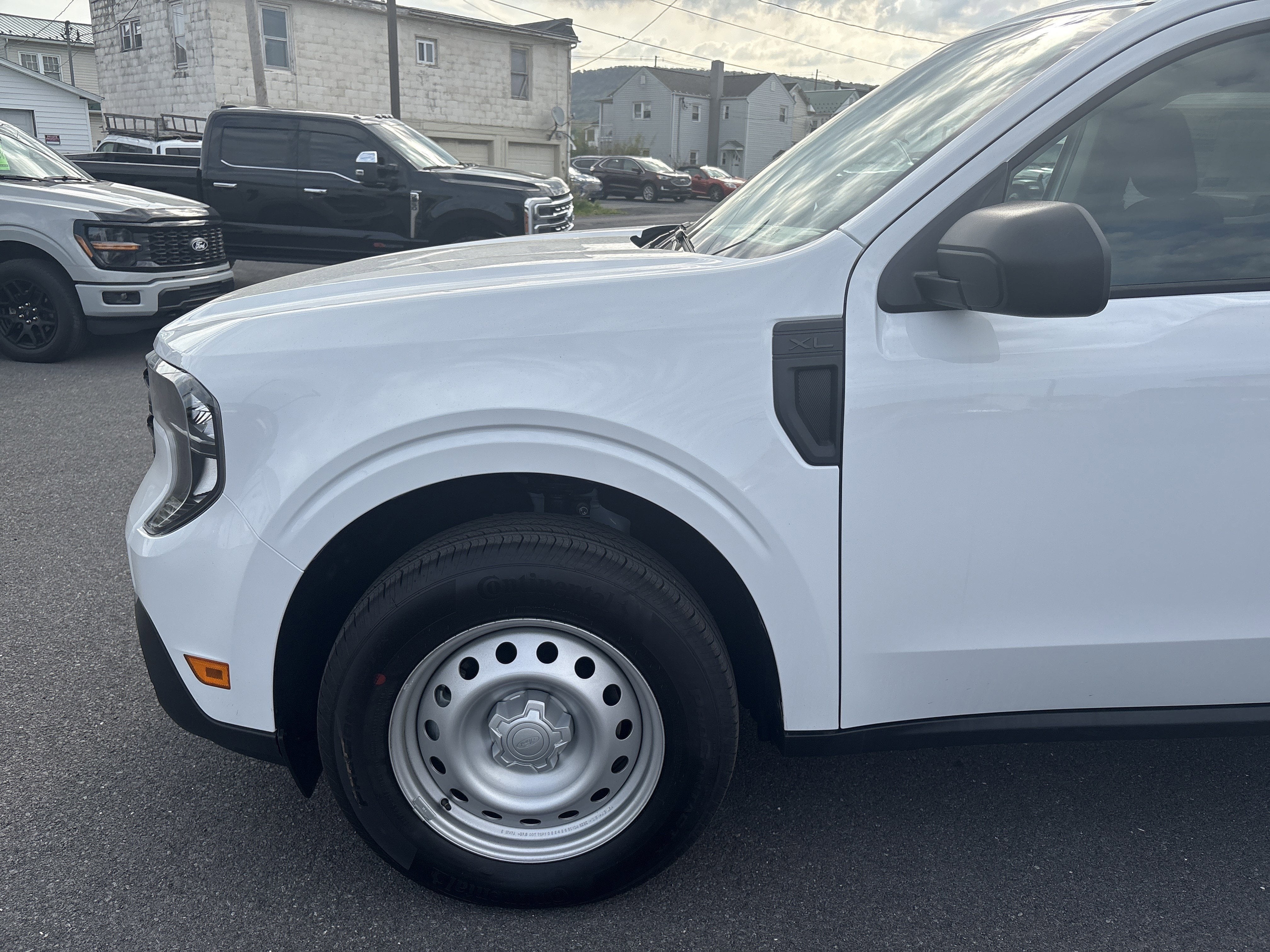 2026 Ford Maverick XL