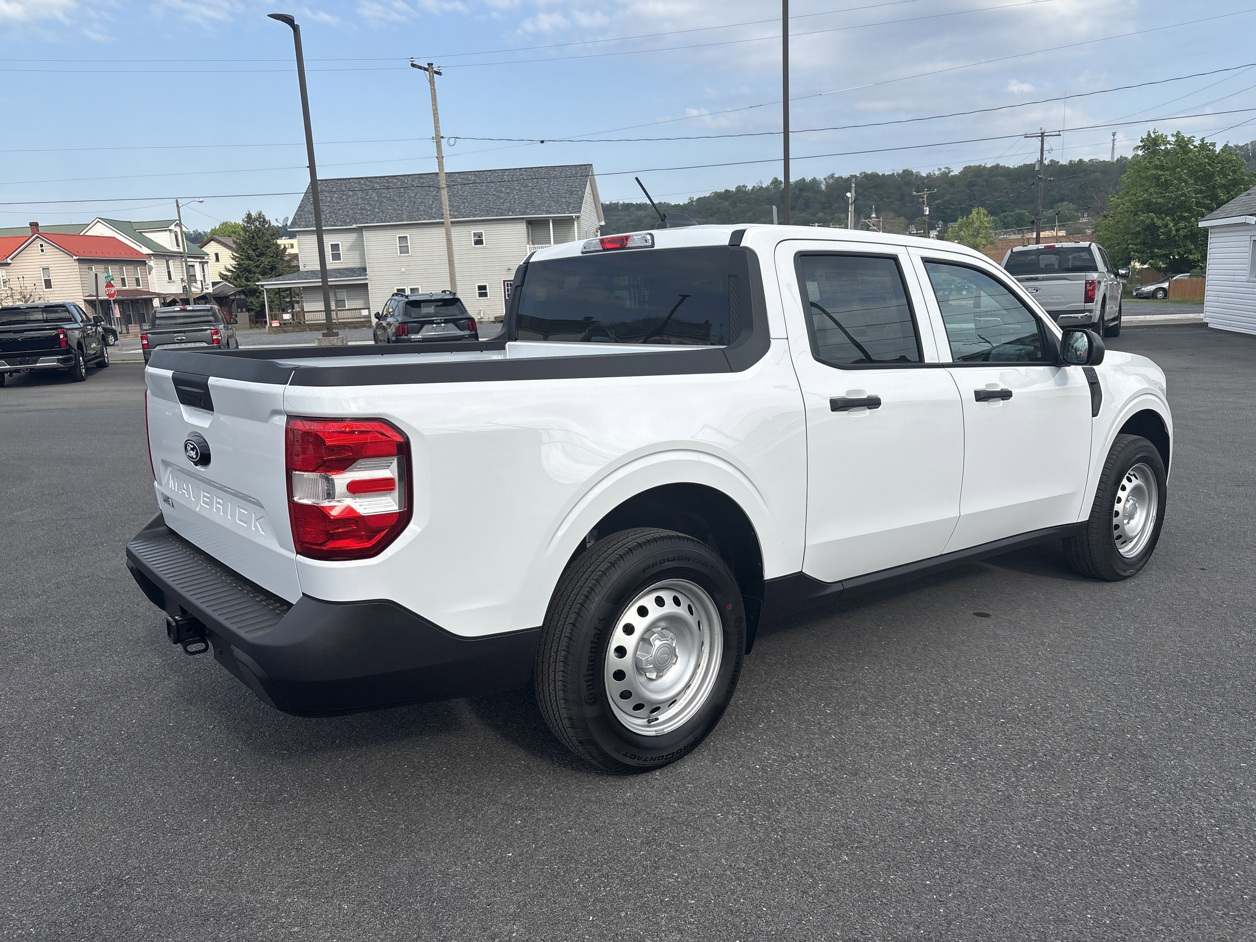 2026 Ford Maverick XL